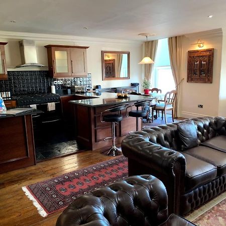 Hotel Mansion House Scarborough Exterior foto A typical apartment