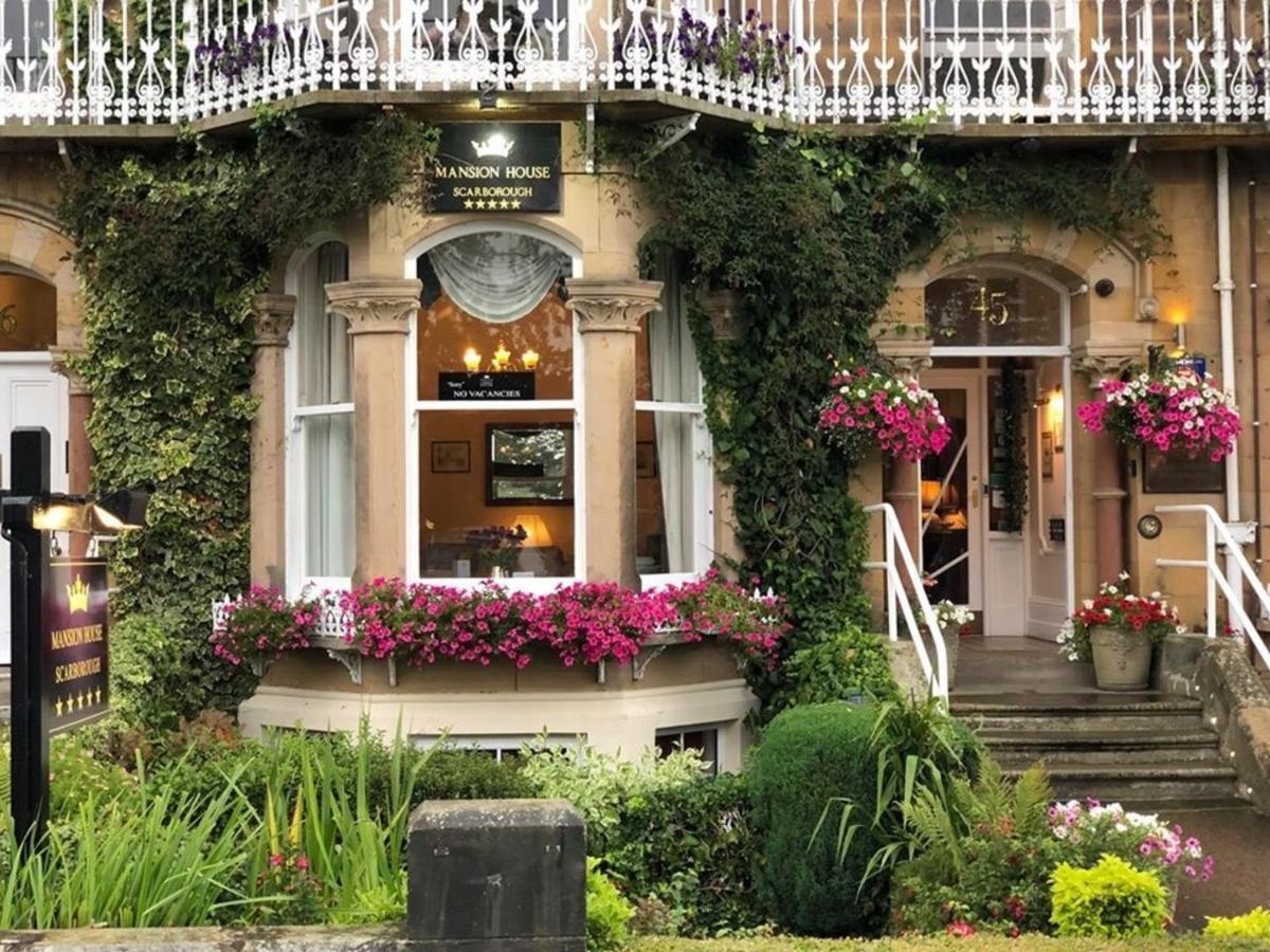 Hotel Mansion House Scarborough Exterior foto The hotel in 2012